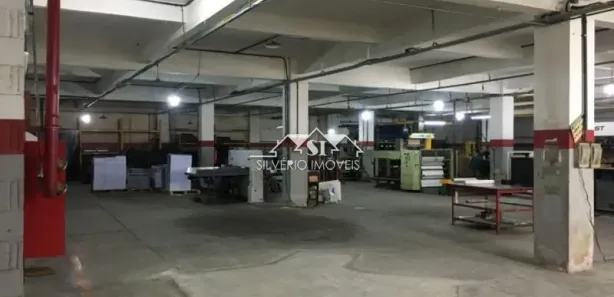 Galpão / Depósito / Armazém à venda, 9700m² no Bingen, Petrópolis