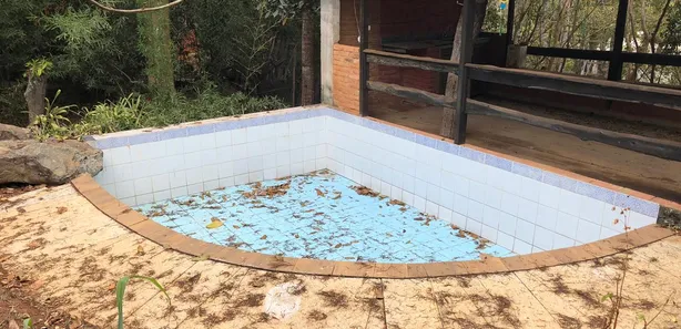 Fazenda / Sítio / Chácara com 4 Quartos à venda, 300m² no Área Rural de Viçosa, Viçosa