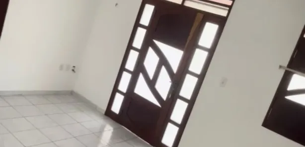 Casa com 4 Quartos para alugar, 240m² no Centro, Campina Grande
