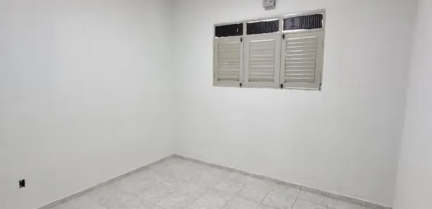 Casa com 3 Quartos para alugar, 220m² no Bancários, João Pessoa