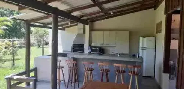 Fazenda / Sítio / Chácara com 2 Quartos à venda, 70m² no 86200000, Ibiporã