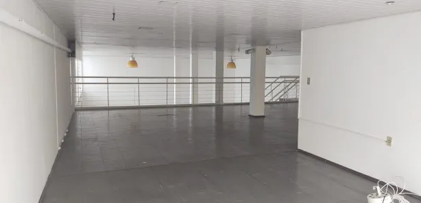 Loja / Salão / Ponto Comercial para alugar, 110m² no Centro, Jundiaí