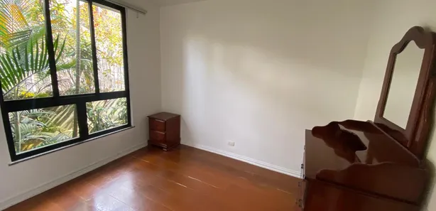 Apartamento com 2 Quartos à venda, 75m² no Valparaíso, Petrópolis