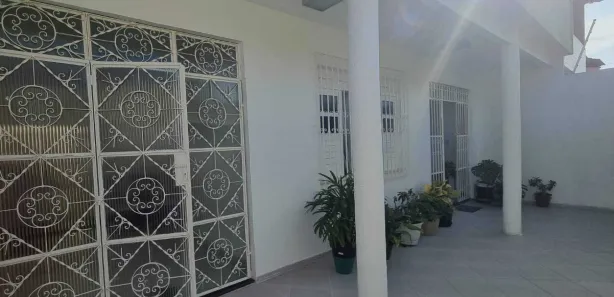 Casa com 3 Quartos à venda, 180m² no Grageru, Aracaju