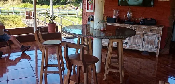 Fazenda / Sítio / Chácara com 3 Quartos à venda, 200m² no Centro, Ibiporã