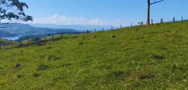 Terreno / Lote / Condomínio à venda, 600m² no , Igaratá