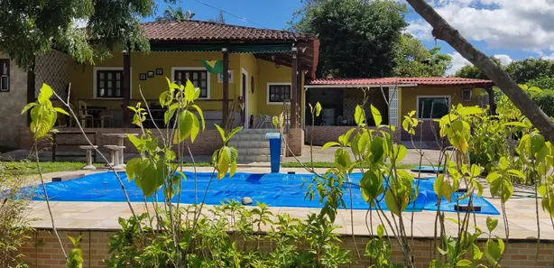 Casa com 3 Quartos para alugar, 160m² no , Paudalho