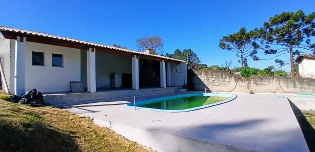 Fazenda / Sítio / Chácara com 5 Quartos para venda ou aluguel, 350m² no Curral, Ibiúna