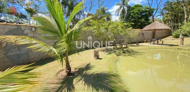 Fazenda / Sítio / Chácara com 3 Quartos à venda, 1900m² no Centro, Mairinque