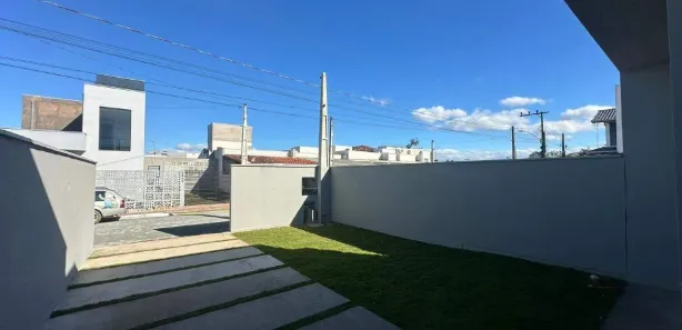 Casa com 2 Quartos para alugar, 65m² no Bairro Itacolomi, Balneário Piçarras