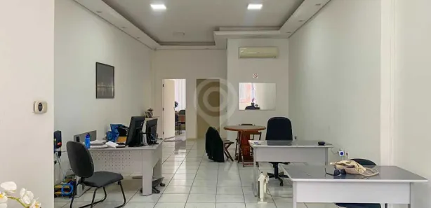 Prédio Inteiro à venda, 274m² no Centro, Itatiba