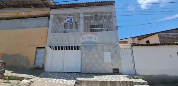 Casa com 4 Quartos à venda, 140m² no Pajuçara, Natal