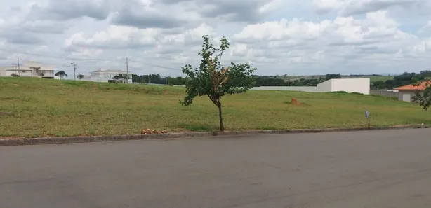 Terreno / Lote / Condomínio à venda, 1000m² no Centro, Cerquilho