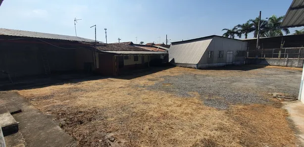 Galpão / Depósito / Armazém para alugar, 1150m² no Jardim Independência, Jacareí