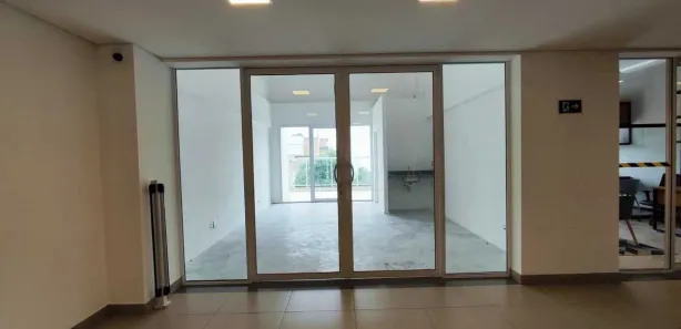 Loja / Salão / Ponto Comercial para venda ou aluguel, 34m² no Centro, Itatiba
