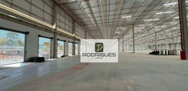 Galpão / Depósito / Armazém para alugar, 5527m² no Loteamento Industrial Coral, Mauá