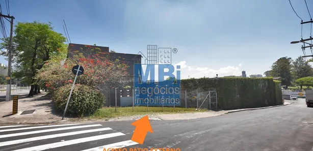 Prédio Inteiro para alugar, 1371m² no Jaguaré, São Paulo