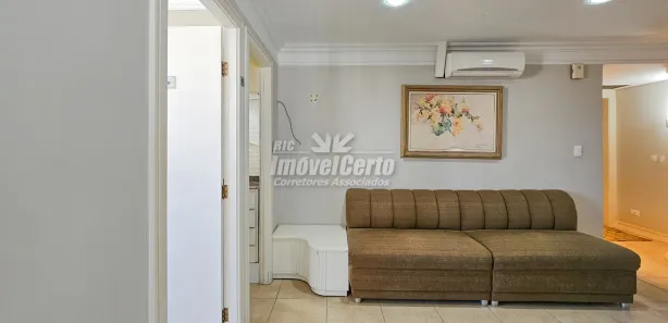 Conjunto Comercial / Sala com 4 Quartos à venda, 119m² no Centro, Curitiba