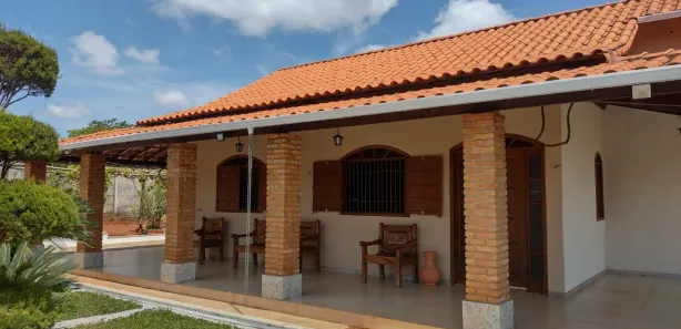 Fazenda / Sítio / Chácara com 5 Quartos à venda, 1690m² no Pinhões, Santa Luzia