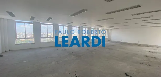 Conjunto Comercial / Sala para alugar, 210m² no Centro, São Paulo