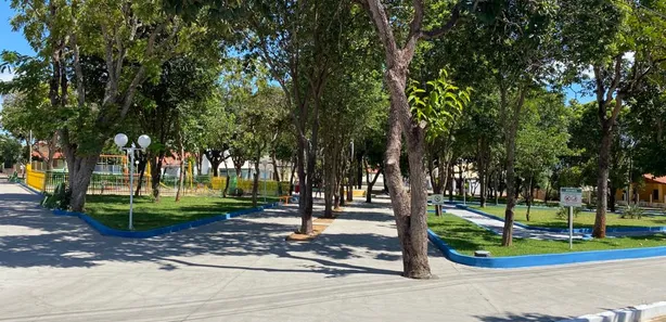 Casa de Condomínio com 2 Quartos à venda, 80m² no Jardim Metodista, Caldas Novas