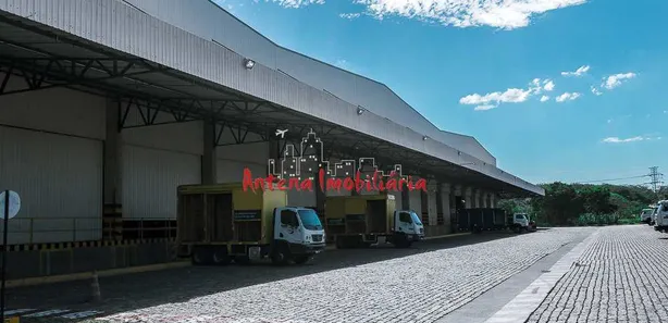 Galpão / Depósito / Armazém à venda, 12700m² no Vila Sul Americana, Carapicuíba