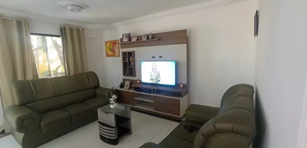 Casa de Vila com 4 Quartos à venda, 245m² no Piatã, Salvador