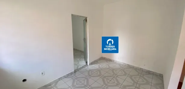 Casa de Vila com 1 Quarto para alugar, 45m² no Porto Novo, São Gonçalo