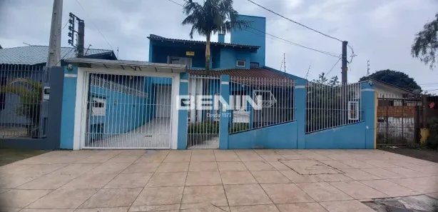 Sobrado com 4 Quartos à venda, 250m² no Niterói, Canoas