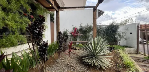 Casa com 2 Quartos à venda, 140m² no Alto dos Pinheiros, Juiz de Fora