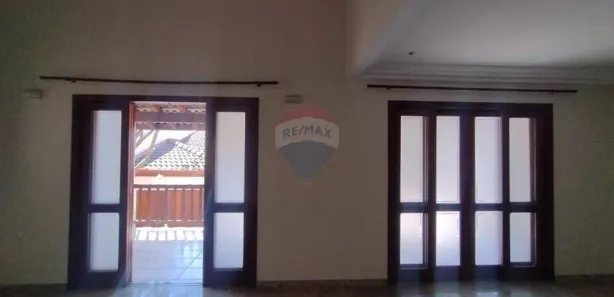 Casa de Condomínio com 3 Quartos para alugar, 270m² no Villaggio Capríccio, Louveira
