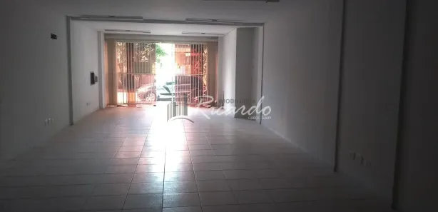 Conjunto Comercial / Sala para alugar, 92m² no Centro, Arapongas