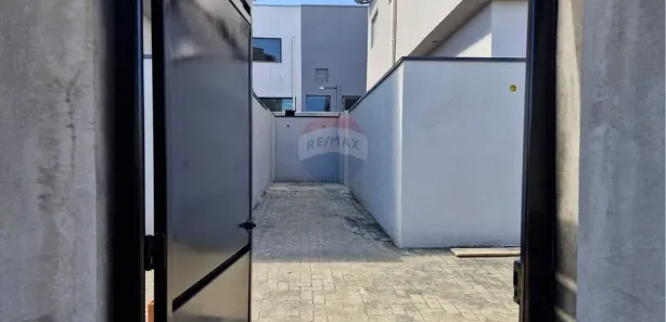 Sobrado com 2 Quartos para alugar, 75m² no Jardim Veneza, Mogi Guaçu