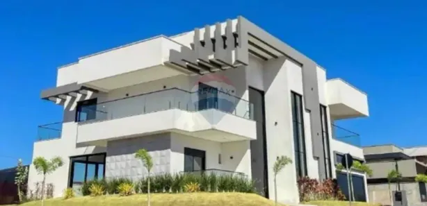 Sobrado com 4 Quartos à venda, 493m² no Setor Industrial, Rio Verde