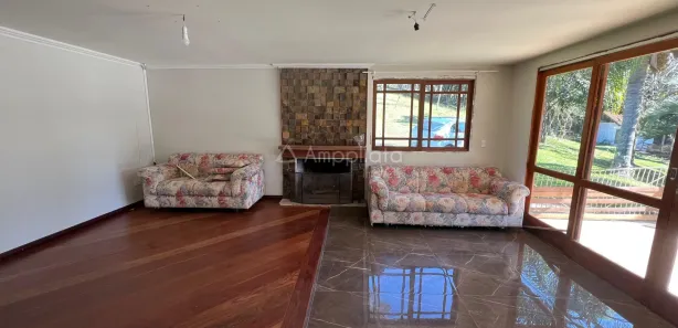 Fazenda / Sítio / Chácara com 3 Quartos para alugar, 161m² no Jardim da Colina, Campina Grande do Sul