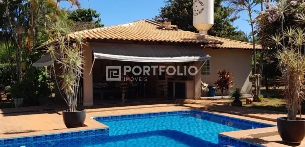 Fazenda / Sítio / Chácara com 3 Quartos à venda, 4950m² no , Santo Antônio do Descoberto