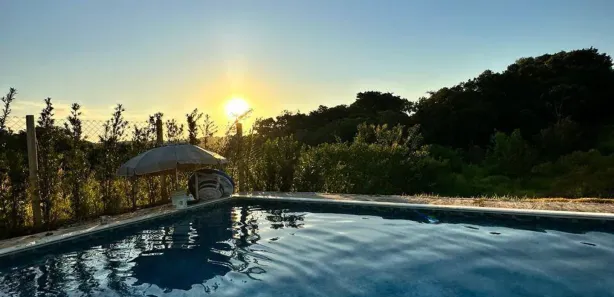 Fazenda / Sítio / Chácara com 4 Quartos à venda, 800m² no , Mairinque