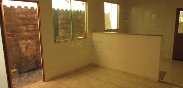 Casa com 2 Quartos para alugar, 80m² no Jardim Verona, Ribeirão das Neves