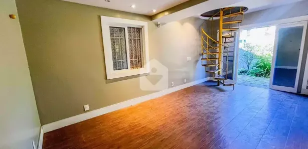 Casa com 3 Quartos à venda, 143m² no Castelanea, Petrópolis