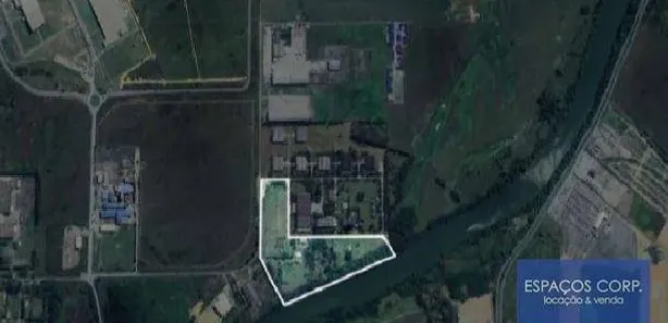 Galpão / Depósito / Armazém à venda, 2500m² no Parque Embaixador, Resende