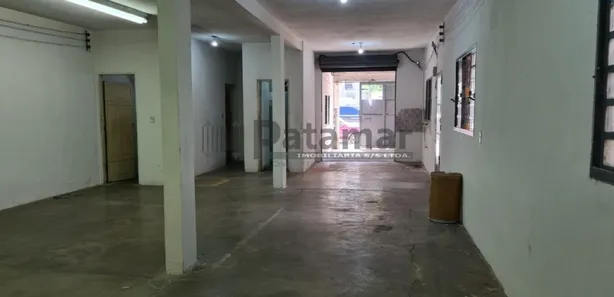 Casa Comercial para venda ou aluguel, 240m² no Jardim Maria Rosa, Taboão da Serra