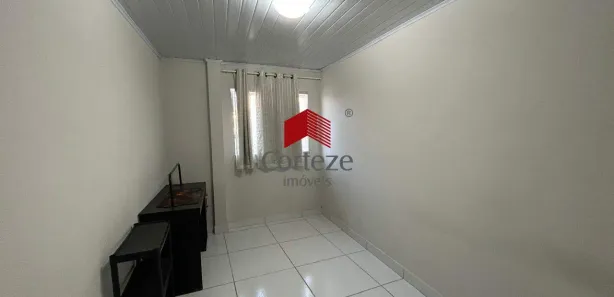Casa com 2 Quartos para alugar, 60m² no Guatupê, São José dos Pinhais