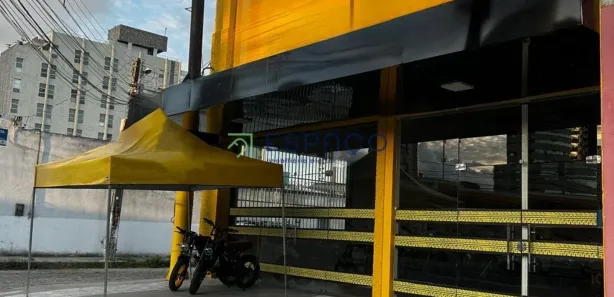 Loja / Salão / Ponto Comercial à venda, 250m² no Lagoa Nova, Natal