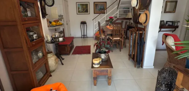 Cobertura com 3 Quartos à venda, 120m² no Itaipava, Petrópolis