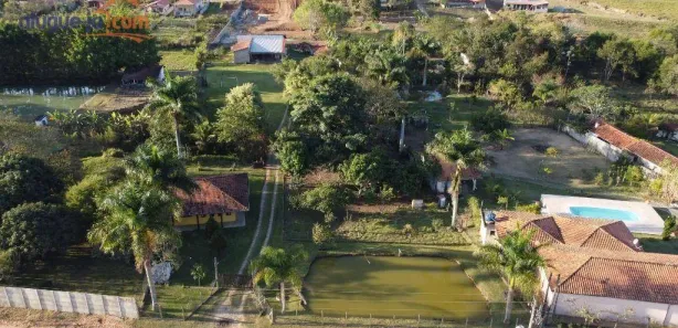 Fazenda / Sítio / Chácara com 6 Quartos à venda, 400m² no Chácara Marambaia, Caçapava