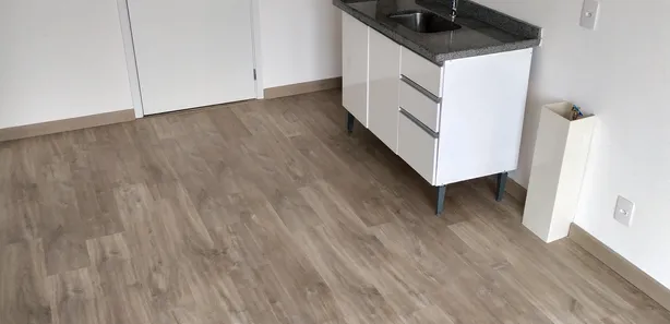 Apartamento com 1 Quarto para alugar, 45m² no Região Central, Caieiras