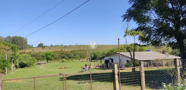 Fazenda / Sítio / Chácara com 2 Quartos à venda, 35000m² no Boi Morto, Santa Maria
