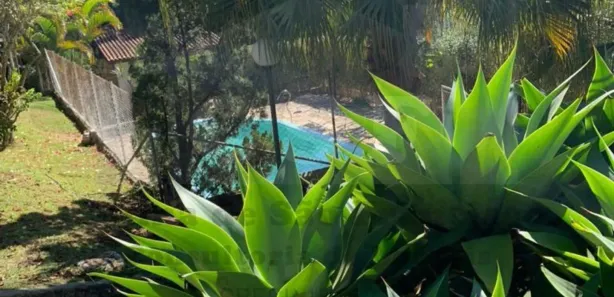 Fazenda / Sítio / Chácara com 3 Quartos à venda, 258m² no Chácaras Lidia, Embu das Artes