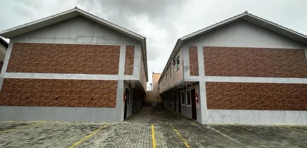 Sobrado com 2 Quartos à venda, 56m² no Rio do Limão, Araruama