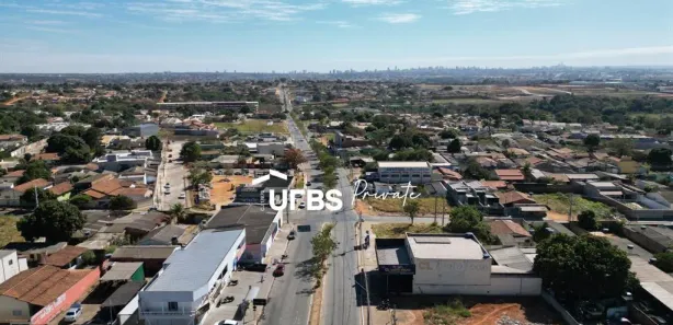 Prédio Inteiro com 4 Quartos à venda, 1650m² no Jardim Cristalino, Aparecida de Goiânia